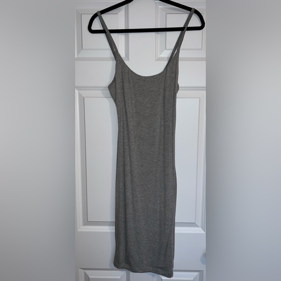 JLUXLABEL ‘Grey New Jersey Double Lined Dress’ - Picture 4 of 8